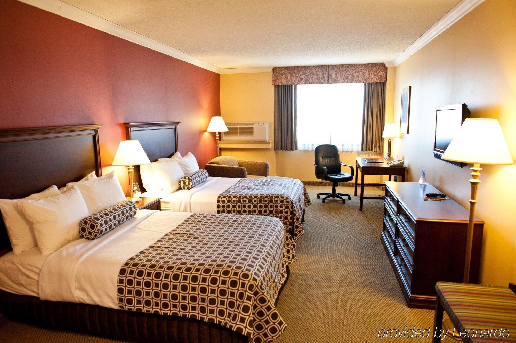 Hotel Crowne Plaza Edison By Ihg Exterior foto